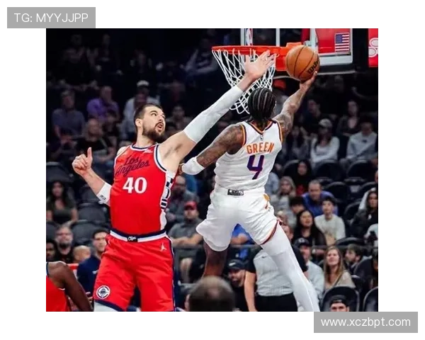 杰伦格林首秀轰下29分布克砍24分太阳强势击败快船迎开门红